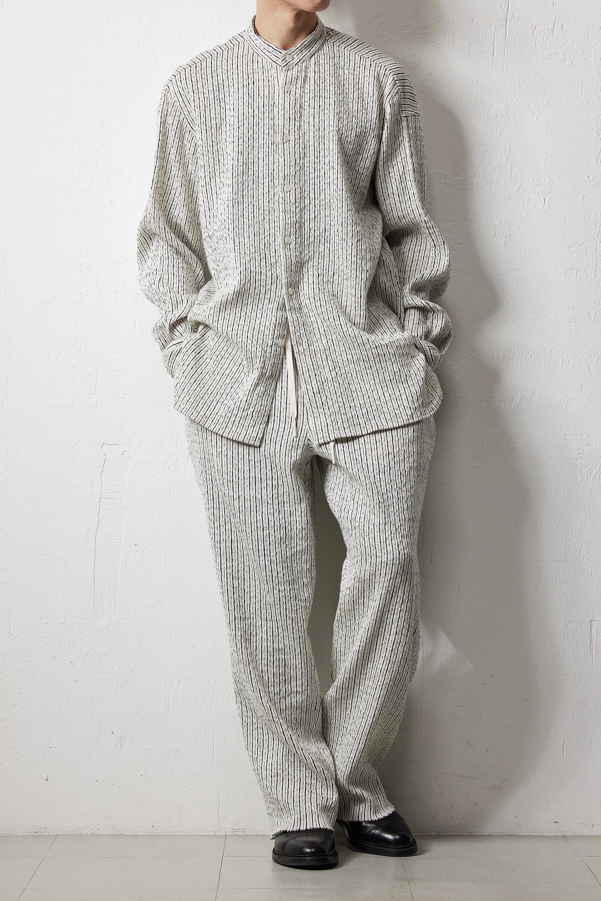 24244 / ウールキュプラ・ランダムシャドーストライプ シャツ – 山内