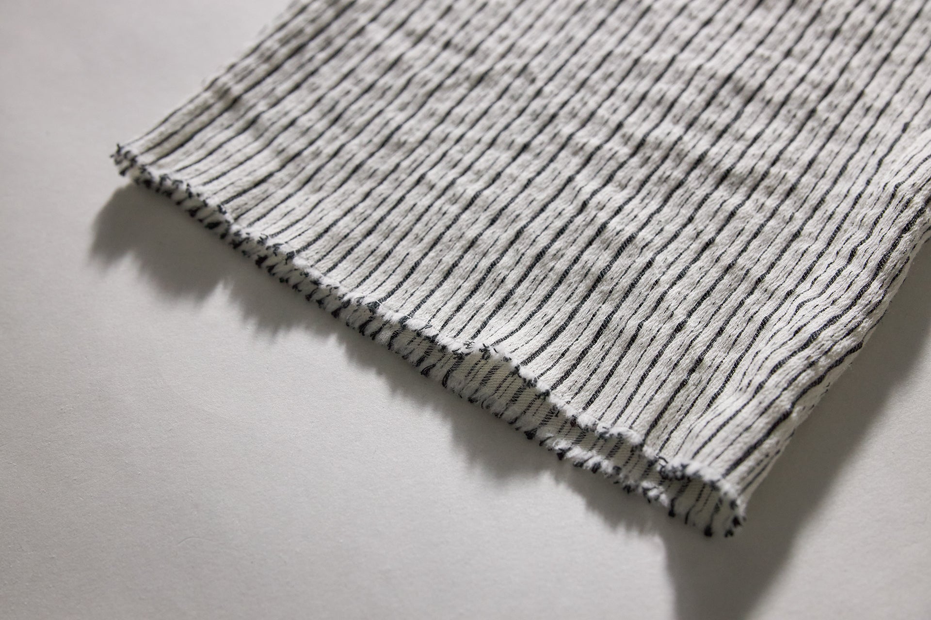 24269 / ウールキュプラ・ランダムシャドーストライプ パジャマパンツ