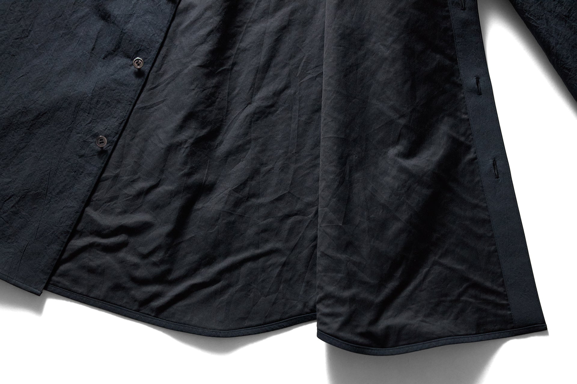 【美品】山内 塩縮加工コットンリネンシャツ yc41 Lサイズ yc41-242 / 塩縮加工コットンリネンシャツ-charcoal navy – 山内